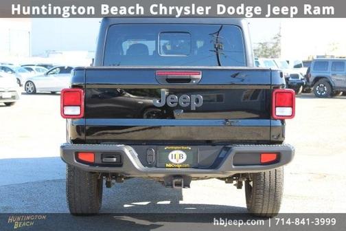 2021 Jeep Gladiator Sport