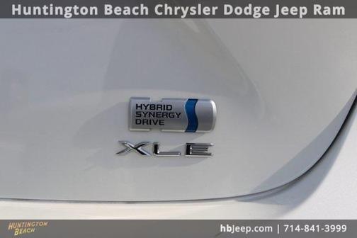 2016 Toyota Avalon Hybrid XLE Premium