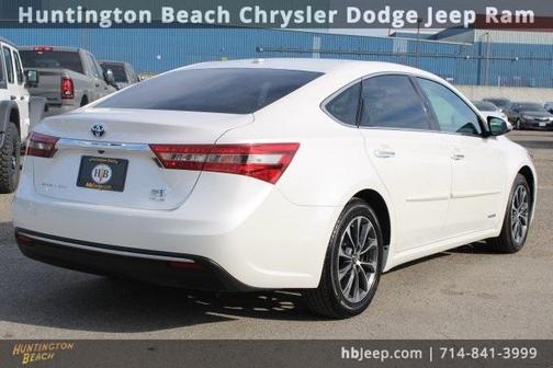 2016 Toyota Avalon Hybrid XLE Premium