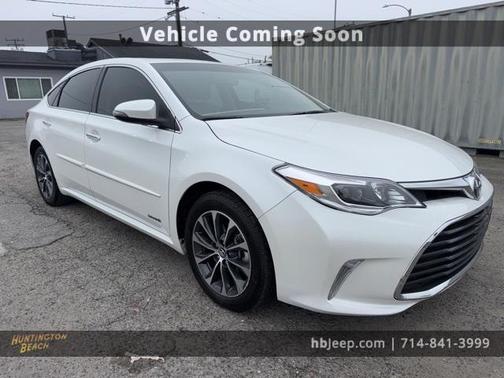 2016 Toyota Avalon Hybrid XLE Premium