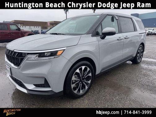 2024 Kia Carnival EX