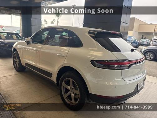 2021 Porsche Macan Base