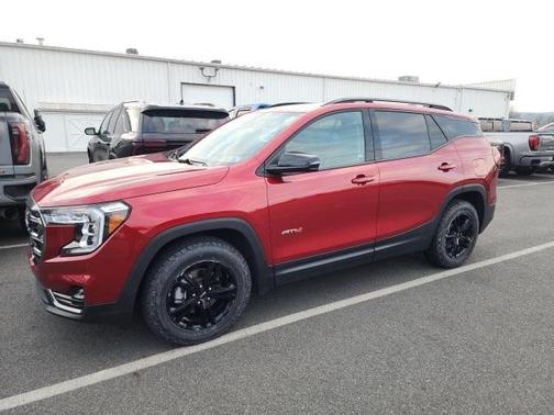 2023 GMC Terrain AT4