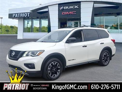 2019 Nissan Pathfinder SL