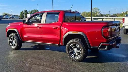 2024 GMC Canyon AT4