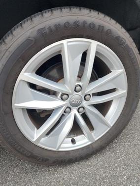 2018 Audi Q3 2.0T Premium Plus