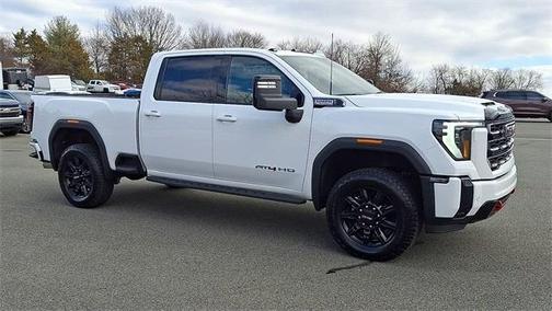 2025 GMC Sierra 2500 AT4