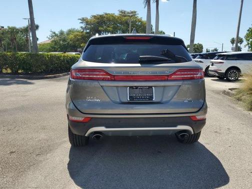 2016 Lincoln MKC Select