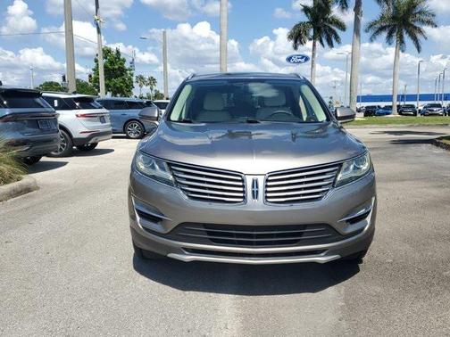 2016 Lincoln MKC Select