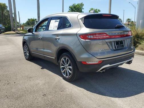 2016 Lincoln MKC Select
