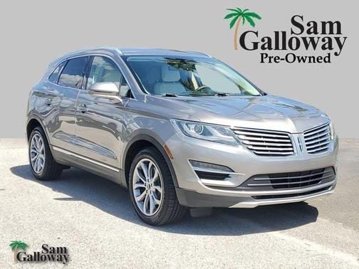 2016 Lincoln MKC Select