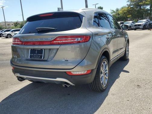 2016 Lincoln MKC Select