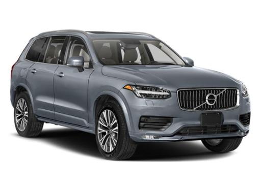 White 2022 Volvo XC90 T5 Momentum