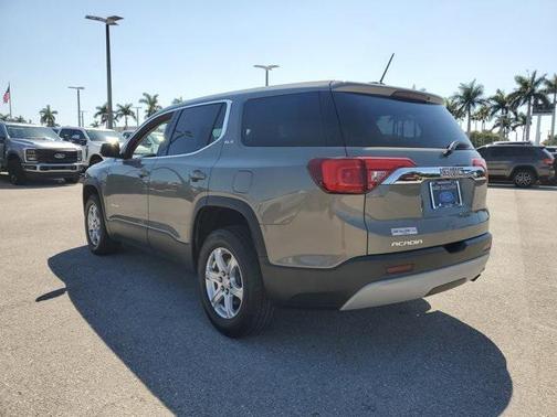 2019 GMC Acadia SLE-1