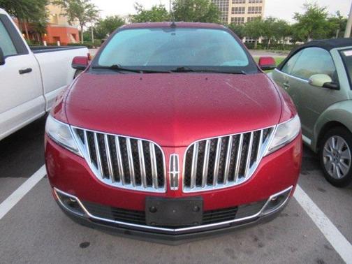 2013 Lincoln MKX Base