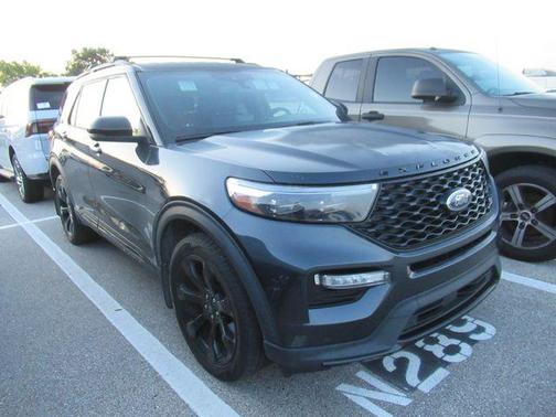 Blue Metallic 2022 Ford Explorer ST