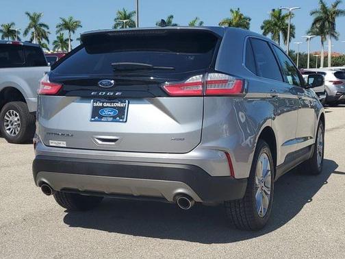 2023 Ford Edge Titanium
