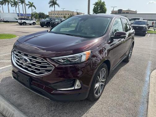 2022 Ford Edge Titanium