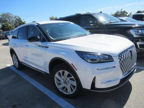 2024 Lincoln Corsair Premiere