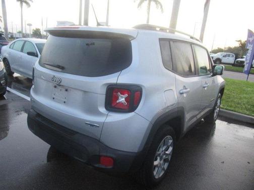 2017 Jeep Renegade Latitude