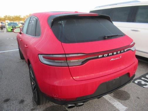2020 Porsche Macan S