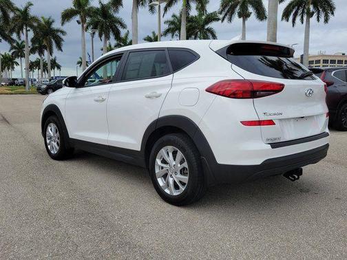 2020 Hyundai TUCSON SE