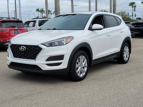 2020 Hyundai TUCSON SE