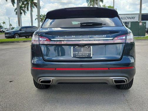 2022 Lincoln Nautilus Reserve