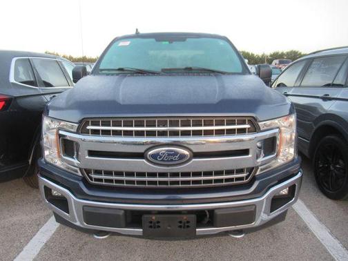 Blue 2018 Ford F-150 XLT