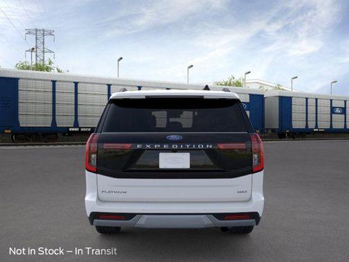 Oxford White 2026 Ford Expedition Max Platinum