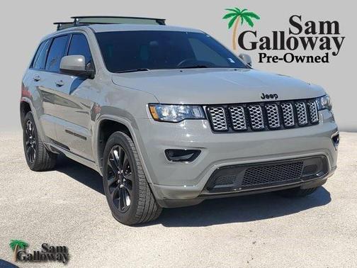 2021 Jeep Grand Cherokee Laredo