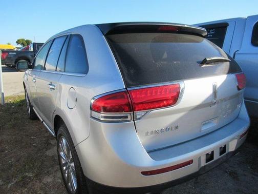 2014 Lincoln MKX Base