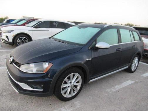 2017 Volkswagen Golf Alltrack TSI SE
