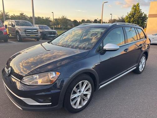2017 Volkswagen Golf Alltrack TSI SE