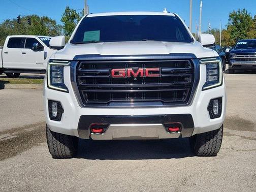 2021 GMC Yukon XL AT4