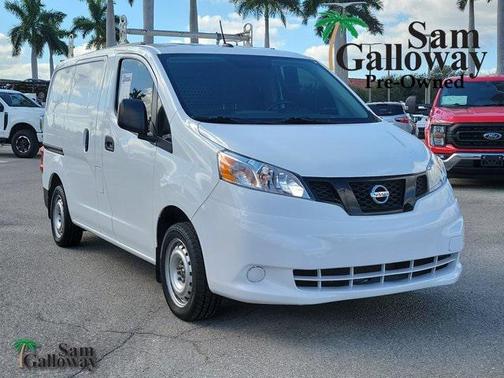 2021 Nissan NV200 S