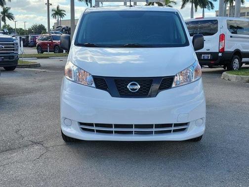 2021 Nissan NV200 S