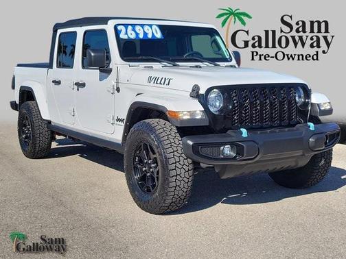 2022 Jeep Gladiator Sport