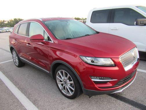 Ruby Red Metallic Tinted Clearcoat 2019 Lincoln MKC Reserve