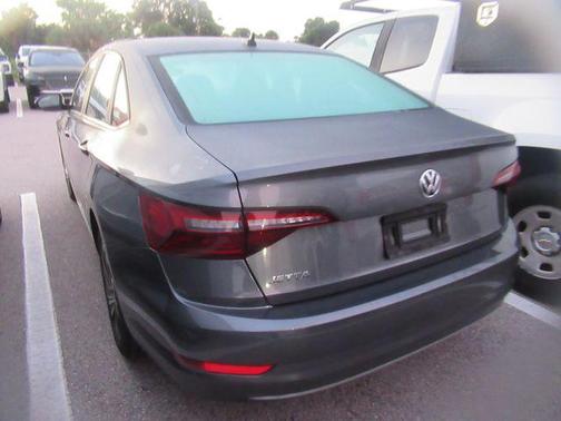Platinum Gray Metallic 2020 Volkswagen Jetta 1.4T SEL
