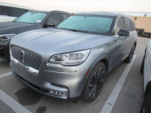 Radiance Metallic 2020 Lincoln Aviator Reserve AWD