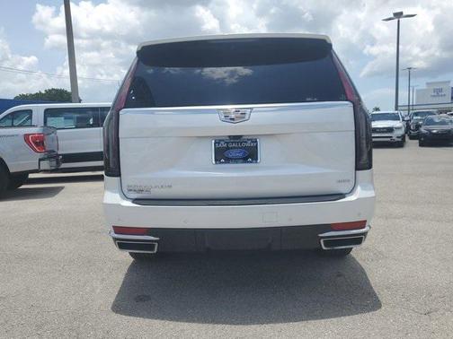 2023 Cadillac Escalade Premium Luxury Platinum