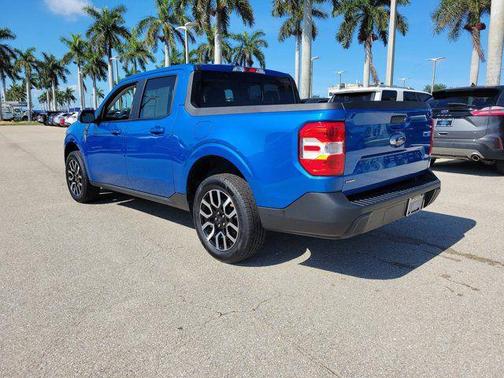 Blue Metallic 2022 Ford Maverick Lariat