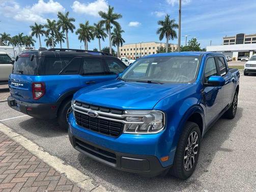 Blue Metallic 2022 Ford Maverick Lariat