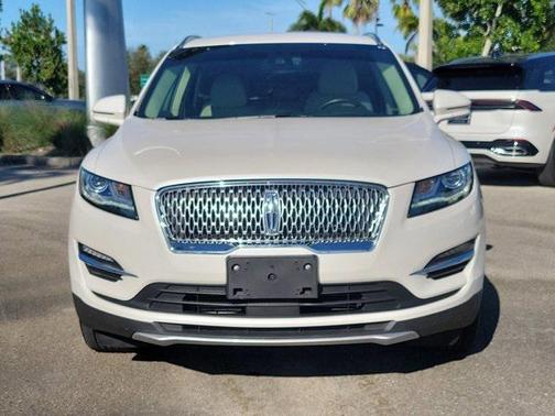 2019 Lincoln MKC Select