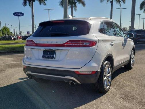 2019 Lincoln MKC Select