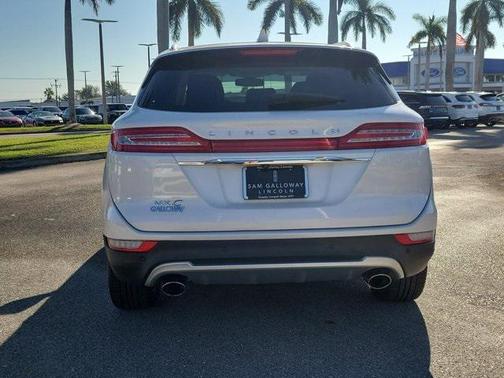 2019 Lincoln MKC Select