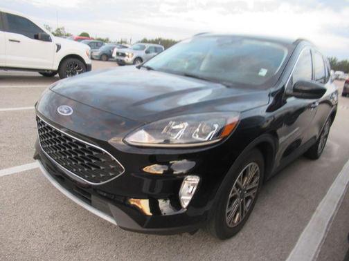 Black Metallic 2022 Ford Escape SEL