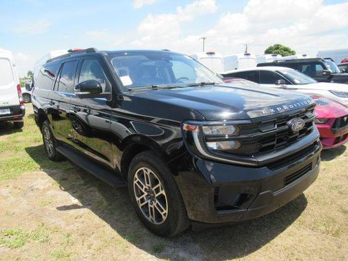 Black Metallic 2025 Ford Expedition Active