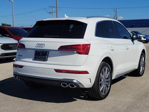 2022 Audi SQ5 3.0T Premium Plus
